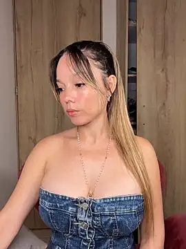 Snapshot of nakary00 chatting on 15, 1, 2026 nakary00 online show from 15, 1, 2026