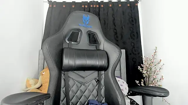 Snapshot of Lau_Beauty chatting on 19, 3, 2025 Lau Beauty online show from 19, 3, 2025