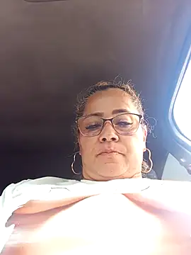 Snapshot of natally_ross21 chatting on 16, 12, 2024 natally ross21 online show from 16, 12, 2024