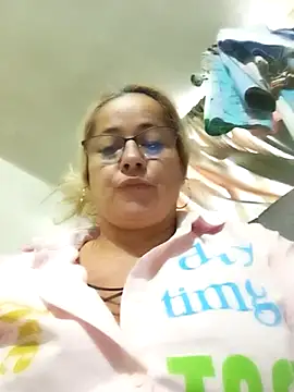 Snapshot of natally_ross21 chatting on 22, 12, 2024 natally ross21 online show from 22, 12, 2024