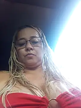 Snapshot of natally_ross21 chatting on 25, 12, 2024 natally ross21 online show from 25, 12, 2024