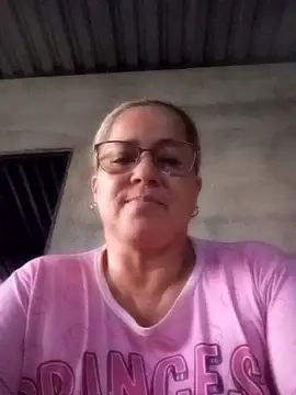 Snapshot of natally_ross21 chatting on 28, 12, 2024 natally ross21 online show from 28, 12, 2024