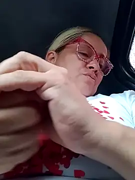 Snapshot of natally_ross21 chatting on 9, 2, 2025 natally ross21 online show from 9, 2, 2025