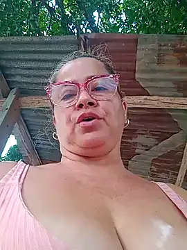 Snapshot of natally_ross21 chatting on 15, 2, 2025 natally ross21 online show from 15, 2, 2025