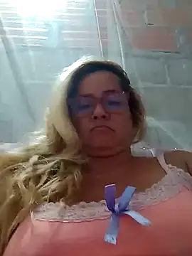 Snapshot of natally_ross21 chatting on 16, 2, 2025 natally ross21 online show from 16, 2, 2025