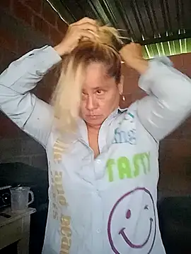 Snapshot of natally_ross21 chatting on 27, 2, 2025 natally ross21 online show from 27, 2, 2025