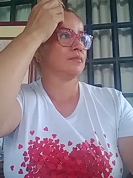 Snapshot of natally_ross21 chatting on 11, 3, 2025 natally ross21 online show from 11, 3, 2025