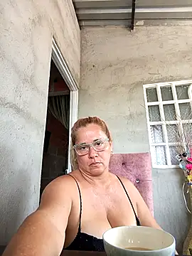 Snapshot of natally_ross21 chatting on 26, 9, 2025 natally ross21 online show from 26, 9, 2025