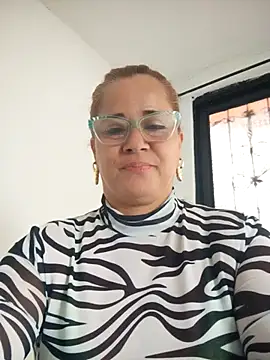 Snapshot of natally_ross21 chatting on 28, 9, 2025 natally ross21 online show from 28, 9, 2025