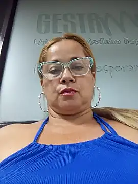 Snapshot of natally_ross21 chatting on 29, 9, 2025 natally ross21 online show from 29, 9, 2025