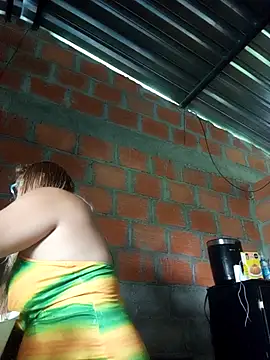 Snapshot of natally_ross21 chatting on 17, 10, 2025 natally ross21 online show from 17, 10, 2025