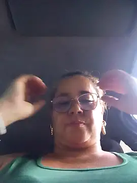 Snapshot of natally_ross21 chatting on 24, 10, 2025 natally ross21 online show from 24, 10, 2025