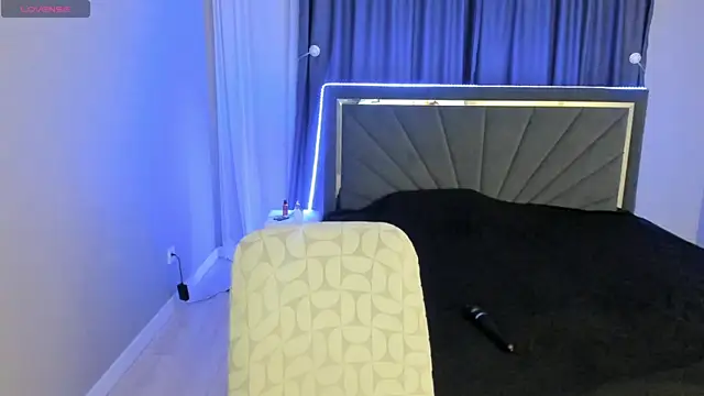 Snapshot of melissa_yamazaki chatting on 1, 2, 2025 melissa yamazaki online show from 1, 2, 2025