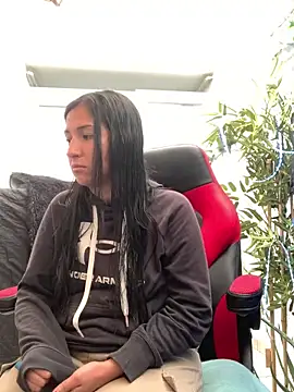 luna asss online show from 4, 3, 2025