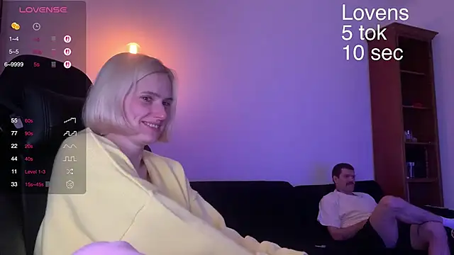 Sexy Sweets online show from 18, 9, 2025