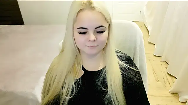 lovely-eyes online show from 21, 1, 2025