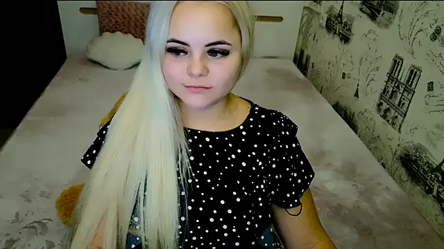 lovely-eyes online show from 20, 10, 2025