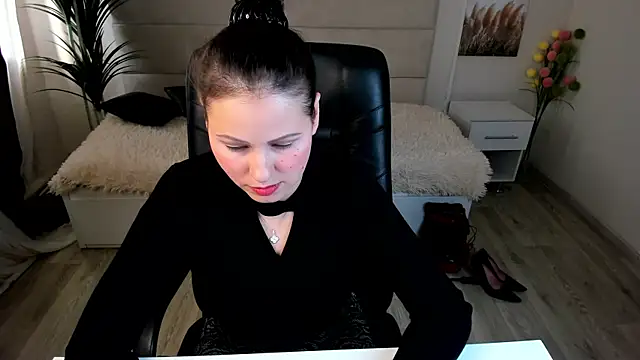 Snapshot of Dana__dom chatting on 18, 2, 2025 Dana  dom online show from 18, 2, 2025
