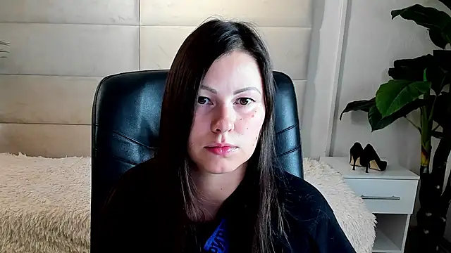 Snapshot of Dana__dom chatting on 19, 10, 2025 Dana  dom online show from 19, 10, 2025