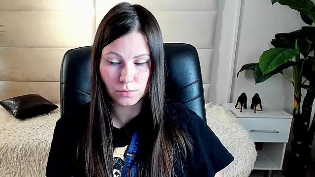 Snapshot of Dana__dom chatting on 24, 10, 2025 Dana  dom online show from 24, 10, 2025
