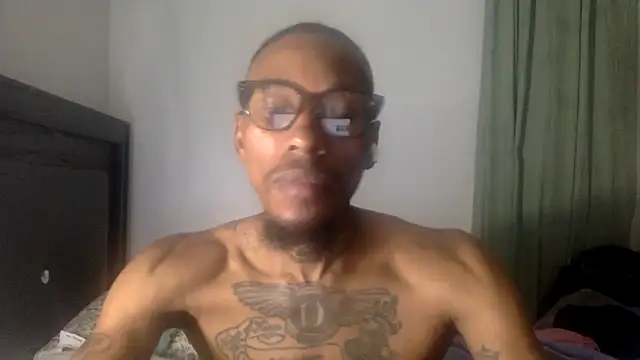 Snapshot of KingDerRico chatting on 9, 10, 2025 KingDerRico online show from 9, 10, 2025