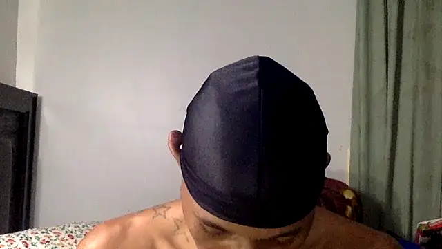 Snapshot of KingDerRico chatting on 2, 11, 2025 KingDerRico online show from 2, 11, 2025