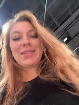 Snapshot of Sweet___Emily chatting on 14, 1, 2025 Sweet Emily online show from 14, 1, 2025