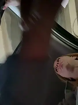 Snapshot of Sweet___Emily chatting on 19, 9, 2025 Sweet Emily online show from 19, 9, 2025