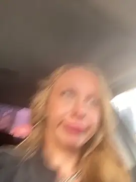 Snapshot of Sweet___Emily chatting on 7, 10, 2025 Sweet Emily online show from 7, 10, 2025