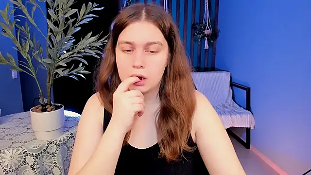 FioraMarmoris online show from 15, 3, 2026