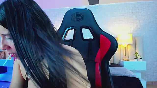 sara parker069 online show from 17, 12, 2024