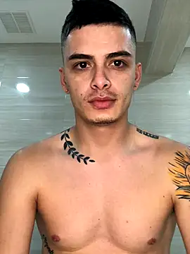 Snapshot of danny_42027 chatting on 2, 12, 2024 danny 42027 online show from 2, 12, 2024