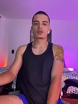 Snapshot of danny_42027 chatting on 21, 1, 2025 danny 42027 online show from 21, 1, 2025