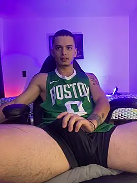 Snapshot of danny_42027 chatting on 4, 2, 2025 danny 42027 online show from 4, 2, 2025