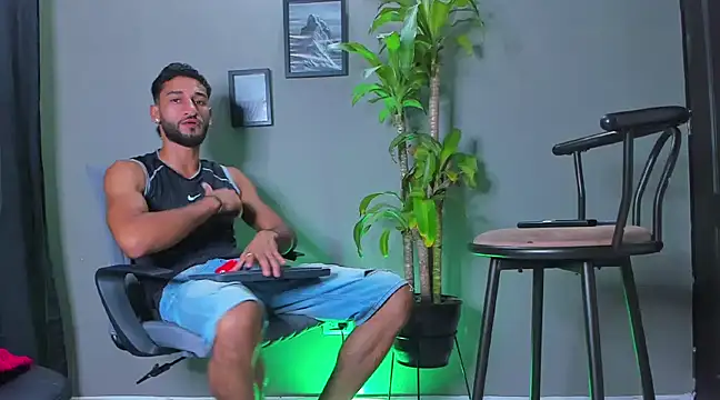 Snapshot of Damian_022 chatting on 12, 2, 2025 Damian 022 online show from 12, 2, 2025