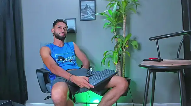 Snapshot of Damian_022 chatting on 15, 2, 2025 Damian 022 online show from 15, 2, 2025