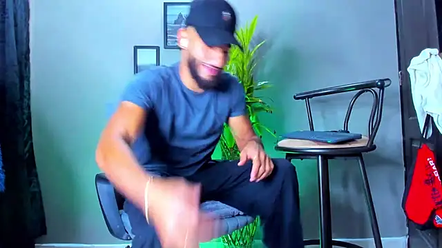 Snapshot of Damian_022 chatting on 11, 1, 2026 Damian 022 online show from 11, 1, 2026