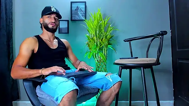 Snapshot of Damian_022 chatting on 7, 2, 2026 Damian 022 online show from 7, 2, 2026