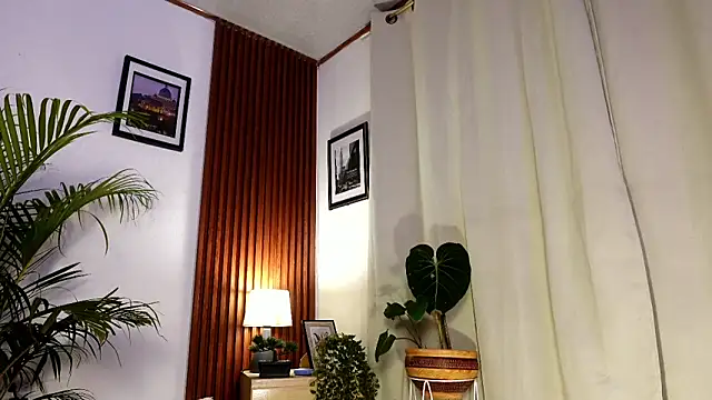 Snapshot of angeli_sexi chatting on 5, 7, 2026 angeli sexi online show from 5, 7, 2026