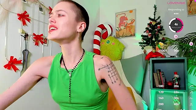 PamelaYong online show from 4, 1, 2025