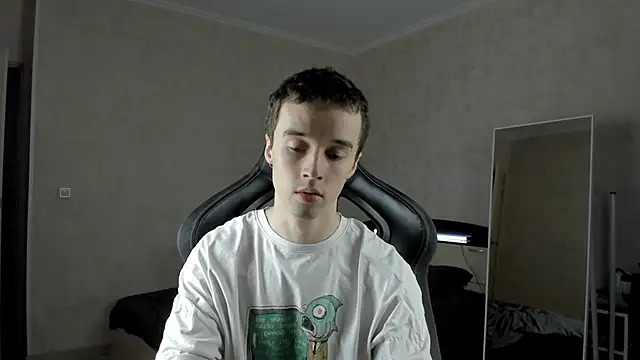 Snapshot of MasonWarholl chatting on 13, 2, 2025 MasonWarholl online show from 13, 2, 2025