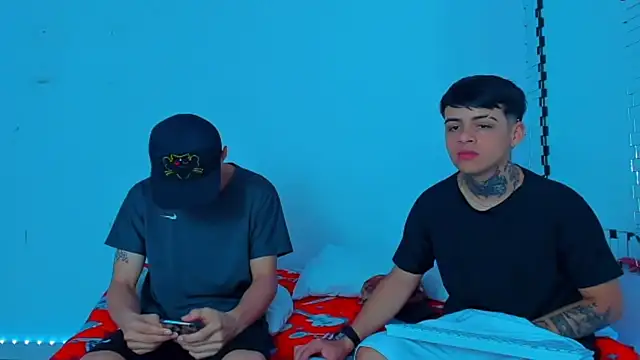 HOT boy2025 online show from 5, 1, 2025