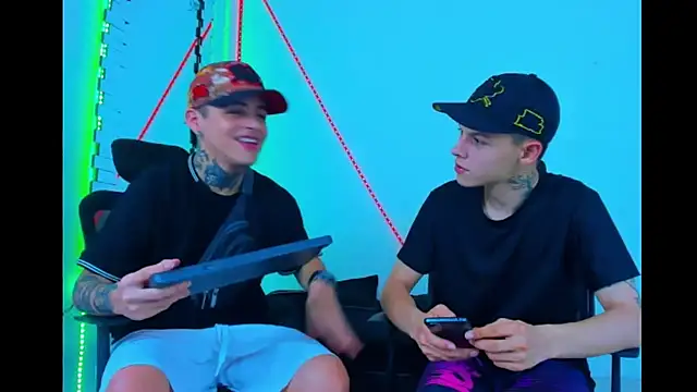 HOT boy2025 online show from 25, 9, 2025