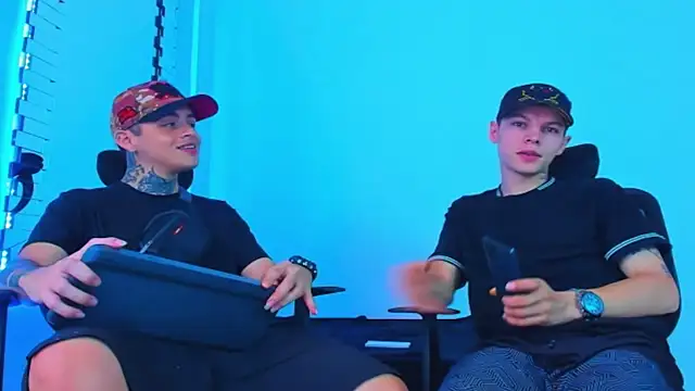 HOT boy2025 online show from 5, 12, 2025