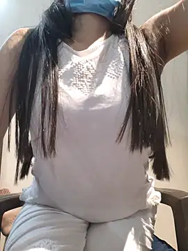 Snapshot of Sonam-378 chatting on 5, 3, 2025 Sonam-378 online show from 5, 3, 2025