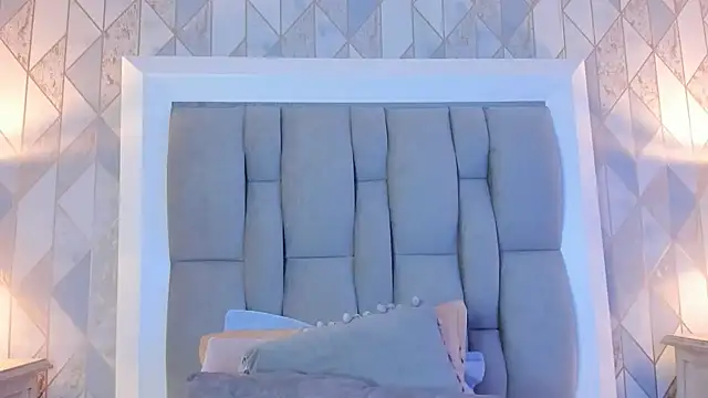 Snapshot of Ginger_Violetta_ chatting on 1, 12, 2024 Ginger Violetta online show from 1, 12, 2024