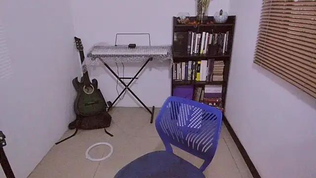 gigi stephans online show from 4, 4, 2026