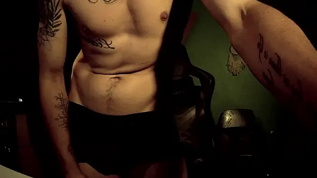 Snapshot of savage_daddyy chatting on 18, 6, 2026 savage daddyy online show from 18, 6, 2026