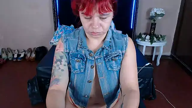 Snapshot of VioletaaaSlave chatting on 21, 6, 2026 VioletaaaSlave online show from 21, 6, 2026