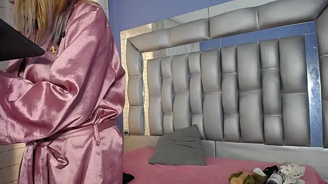 sophia ny online show from 17, 3, 2025